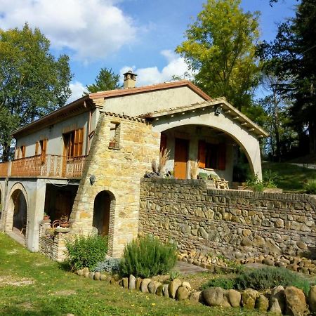 Апартаменты Casale La Pineta Mombaroccio Экстерьер фото